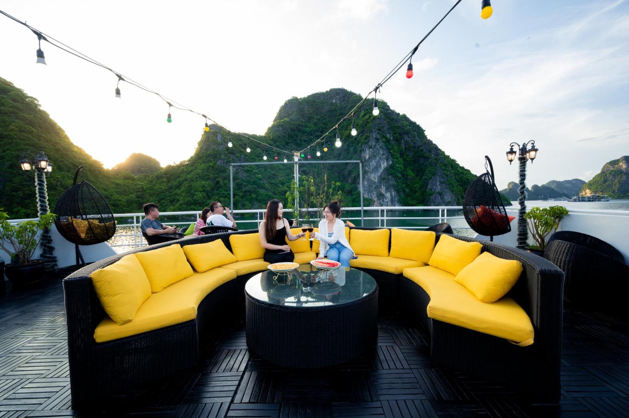 Halong Dragon Bay Cruise Hotell Ha Long Eksteriør bilde